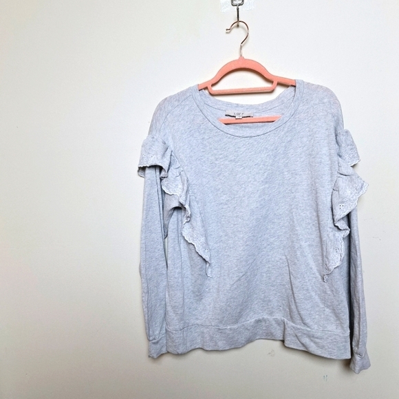 LOFT Gray Embroidered Eyelet Ruffle Crew Neck Long Sleeve Sweatshirt Medium - Picture 3 of 10